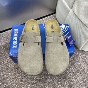 Birkenstock Clog Suede Taupe Women’s